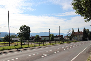 in Lauterach, Blick nach Südosten zum Bregenzer Wald …