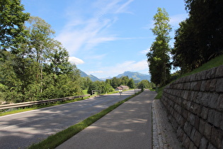 östlich der Talenge, Blick zum Hoher Ifen am Horizont in Bildmitte