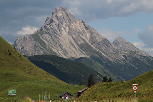 Zoom auf Biberkopf und Ellbogner Spitze