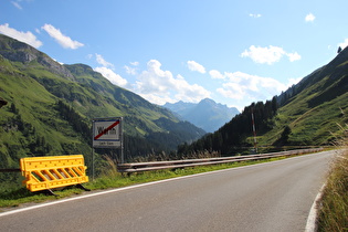 Südrand von Warth, Blick über das Lechtal zum Omeshorn