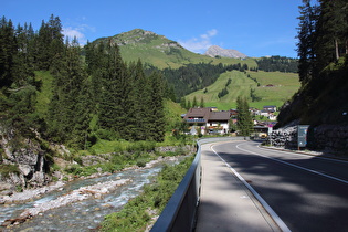 … und Blick flussabwärts