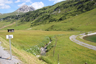 … und Blick flussabwärts auf die Rüfispitze