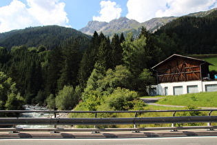 … und Blick flussaufwärts