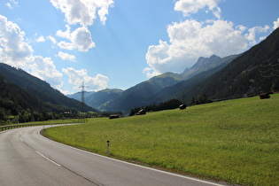 oberhalb der Talstufe bei Pettneu, Blick talaufwärts …