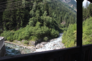 Blick von der obersten Sannabrücke auf Trisanna und Rosanna …