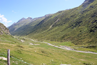 … und Blick talabwärts auf den Vermuntbach