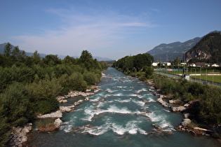 die Ill bei Nüziders, Blick flussabwärts …