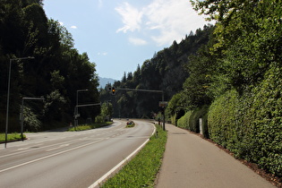 westlich des Talausgangs, Blick talaufwärts