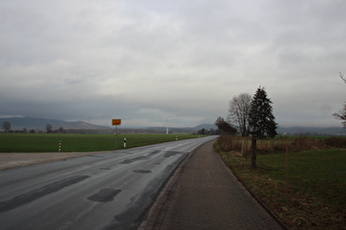 Deensen, Nordostrand, Blick auf Vogler und Homburger Berge