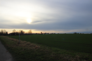 … und Blick über Velber zum Benther Berg