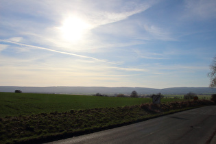 … Blick nach Südwesten zum Deister …