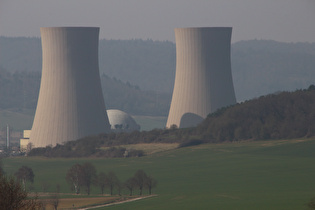 Zoom auf das abgeschaltete Kernkraftwerk Grohnde