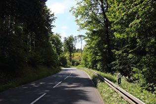 weiter oben, Blick bergauf