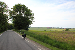 4. Sattelpunkt der Tour am oberen Ende der Auffahrt zur Ottensteiner Hochfläche, Blick auf Ottenstein …