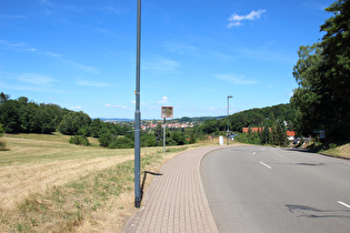 … und Blick nach Nordwesten auf Bad Liebenstein