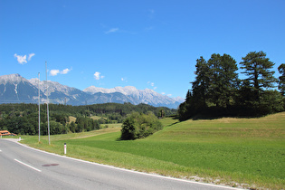 Blick zur Inntalkette und zur Gleirsch-Halltal-Kette