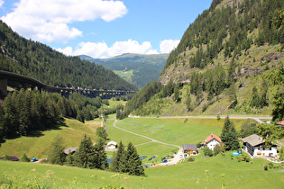 weiter oben, Blick talabwärts