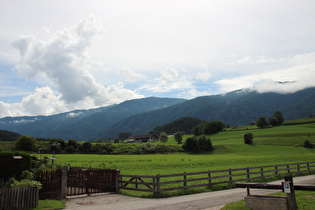 Blick zum Kronplatz