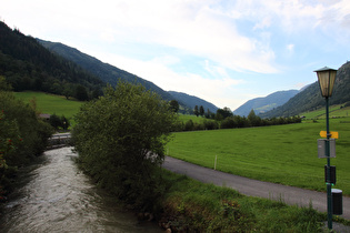 … und Blick flussabwärts