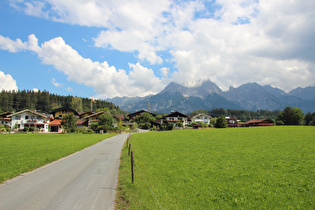 Blick über Letting auf Kollingwald und Steinernes Meer …