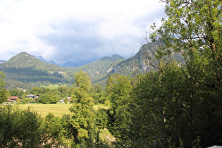 … und Blick über Bairau auf die Reither Steinberge