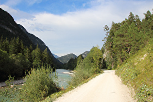 weiter talabwärts, Blick talabwärts