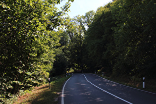 oberhalb der zweiten Kehre, Blick bergab