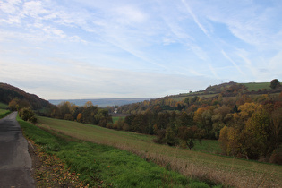 zwischen Krimmensen und Dassel, Blick auf Solling und Bierberg