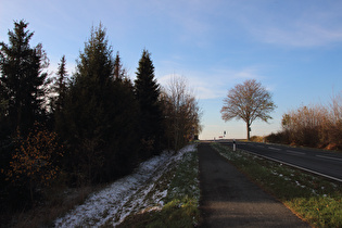 etwas weiter, Blick auf Kollrotshöhe