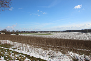 … und Blick nach Südosten Richtung Harz