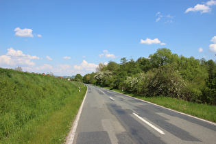 … und Blick bergab über Polle