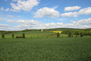 etwas weiter, Blick zur Stroiter Mühle und den Selter