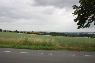 zwischen Oberntudorf und Niederntudorf, Blick auf Eggegebirge und Paderborner Hochfläche