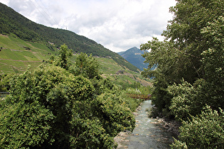 … und Blick flussabwärts