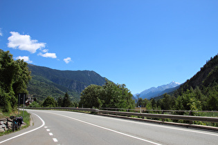 … und Blick über Morgex zum Monte Emilius