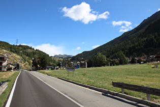 … und Blick über Buic auf Teile der Südwestrampe des Colle San Carlo