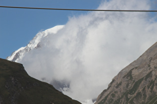 Zoom auf den Mont Blanc