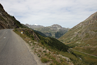 10 km bis zur Passhöhe, Blick bergauf