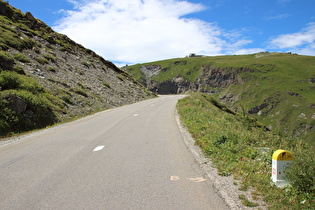 6 km bis zur Passhöhe, Blick bergauf