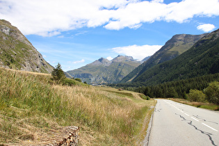 … und Blick bergab auf Bessans