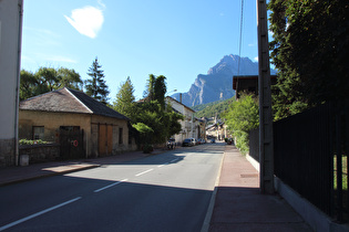 in Saint-Michel-de-Maurienne, Blick zum Croix des Têtes