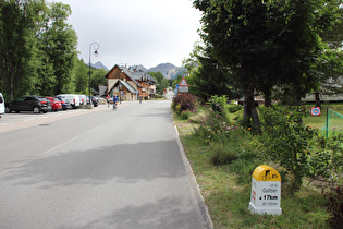 am unteren Ende von Moulin Benjamin, unterster Kilometerstein an der Nordrampe des Col du Galibier