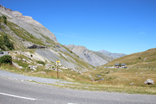 … und Blick flussabwärts zur Haute Paré