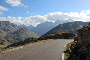 weiter unten, Blick in die Alpes du Dauphiné, …