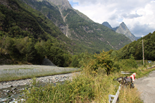 … und Blick flussaufwärts