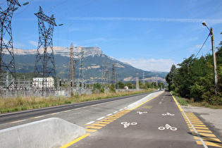 etwas weiter, Fahrradstraße, Blick nach Nordwesten, …