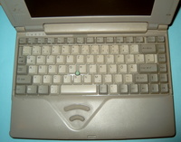 Trackpoint in einer Laptop-Tastatur